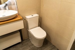 Reforma de cuarto de baño con reformas hidalvento