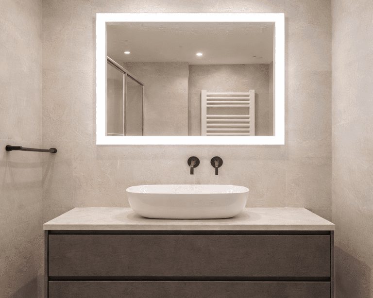 Reforma de baño de 8 metros cuadrados en Valencia