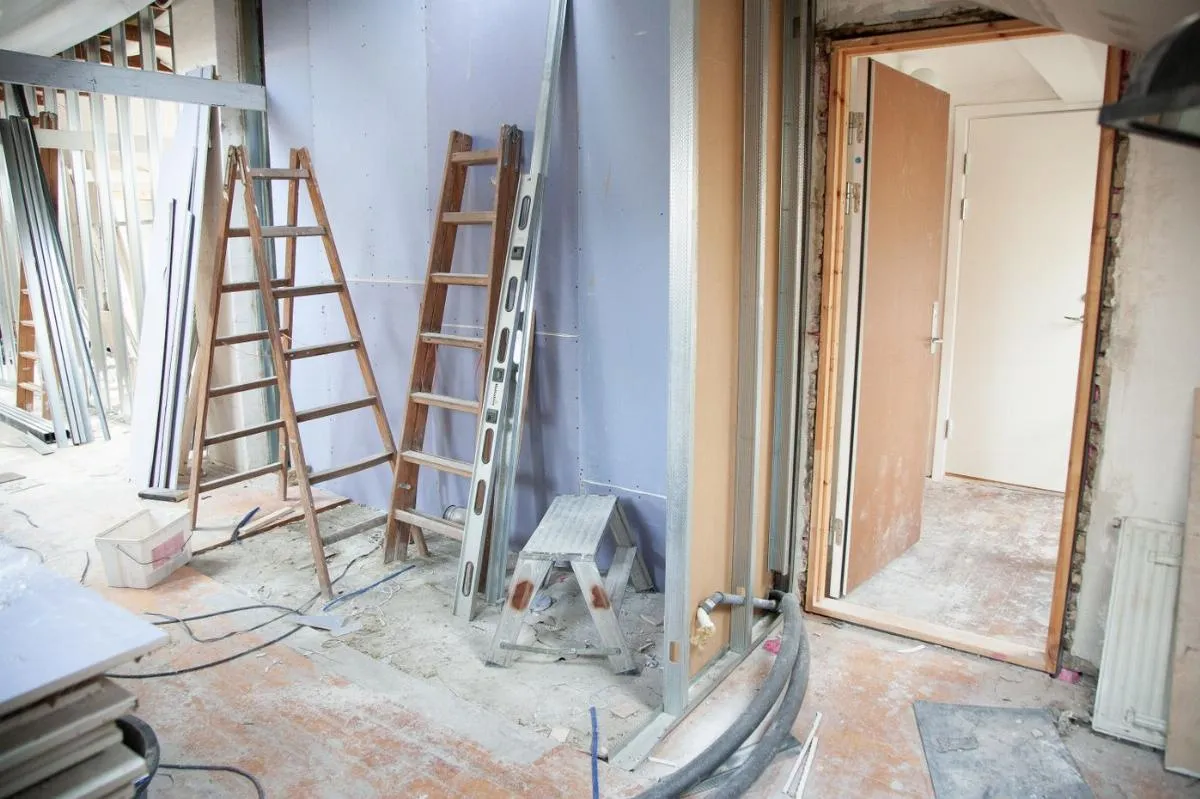 Obra de reforma de local comercial en Valencia